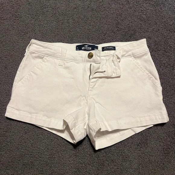 Hollister Mid Rise Shorts - Picture 1 of 4